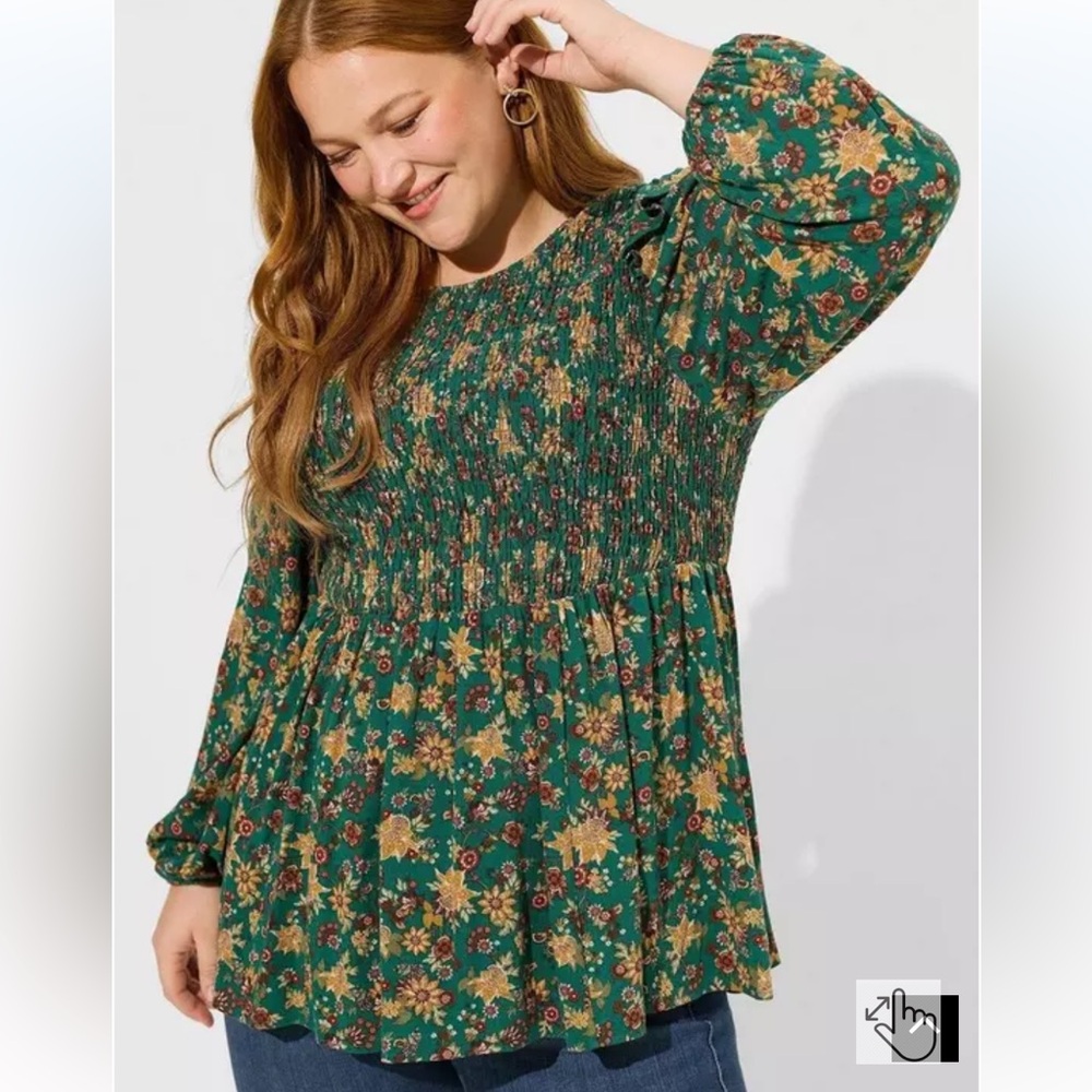 Torrid Peplum Crinkle Gauze Smocked Top in Green Floral Size Large